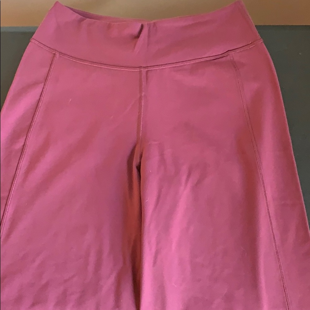 Never worn still pants
